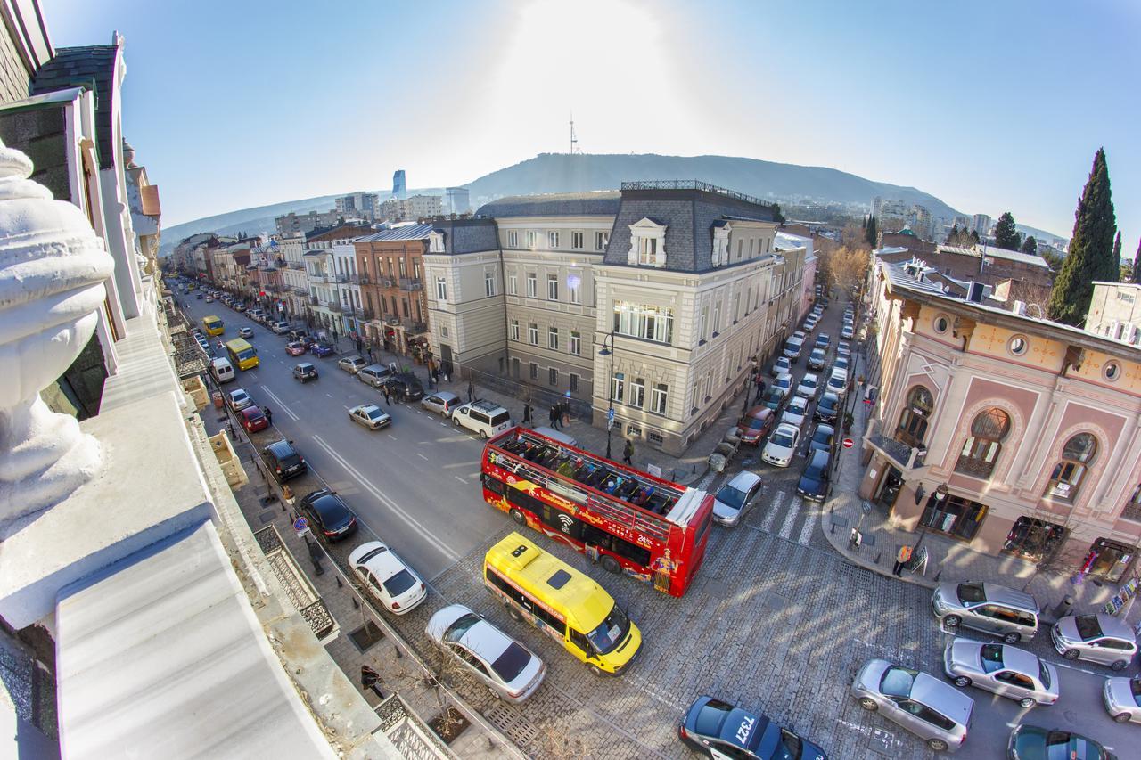 Tribeca Hotel Tbilisi Exteriör bild