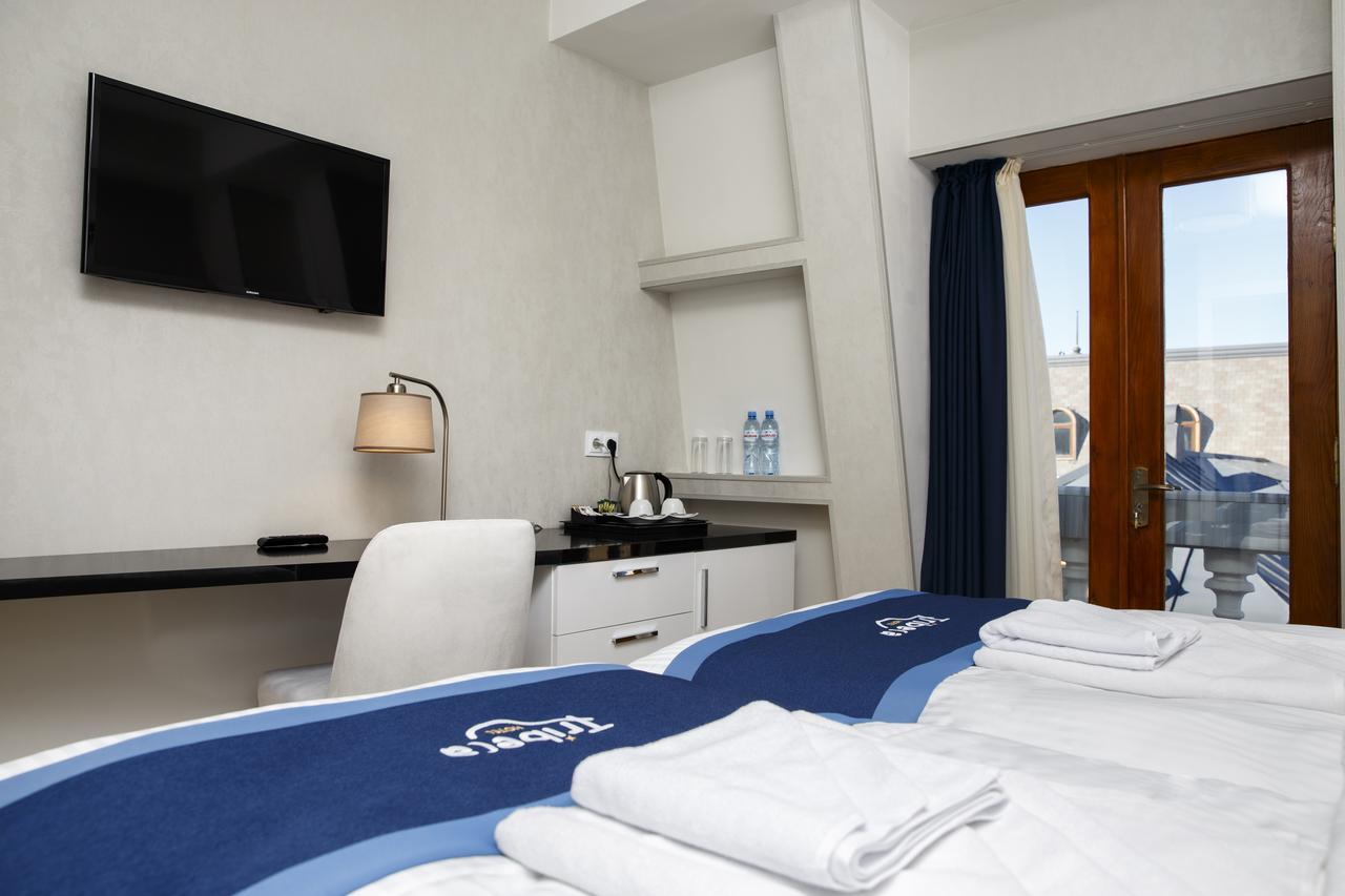 Tribeca Hotel Tbilisi Exteriör bild