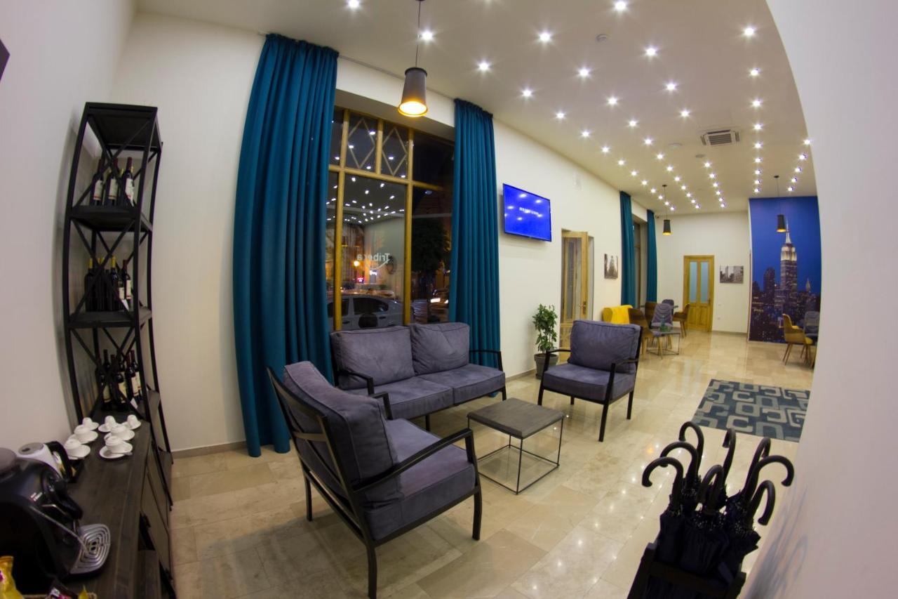Tribeca Hotel Tbilisi Exteriör bild